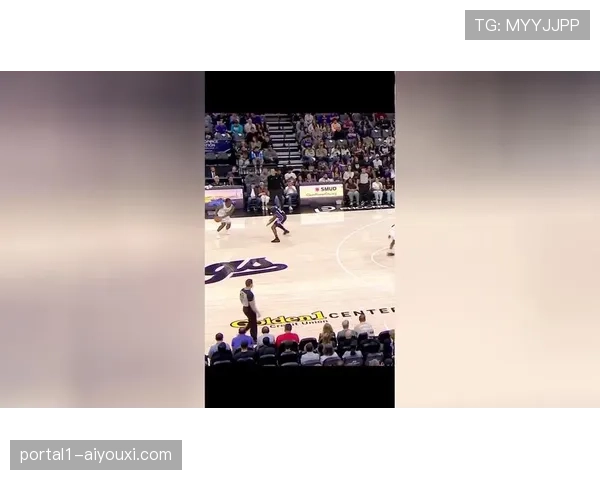 查尔斯李AI分析跑位 克努佩尔接球出手占比达68% 查尔斯李AI分析跑位 克努佩尔接球出手占比达68%